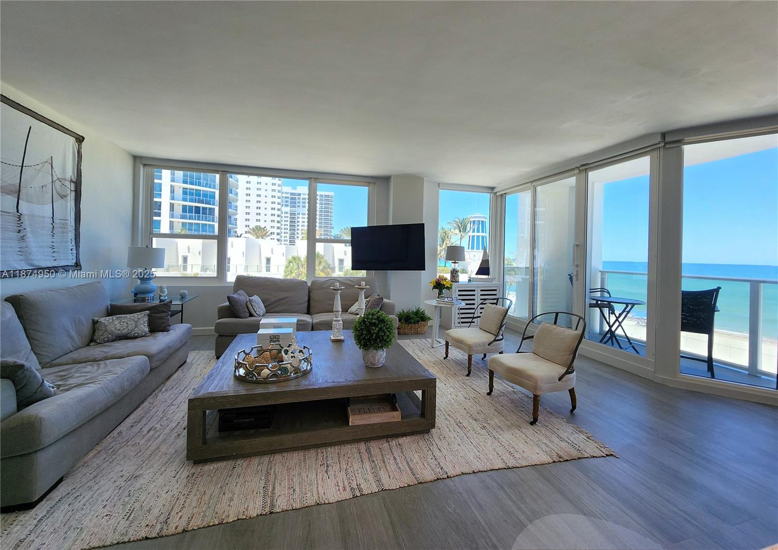 Photo of 3505 Ocean Dr  #312, Hollywood, Florida, 33019 - 