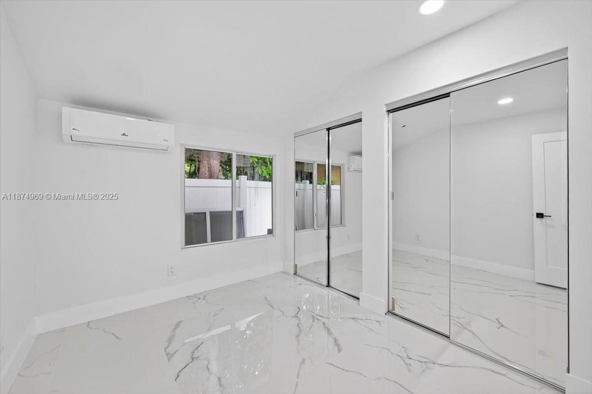   /  2151 sq. ft. $ 2025-09-09 0 Photo