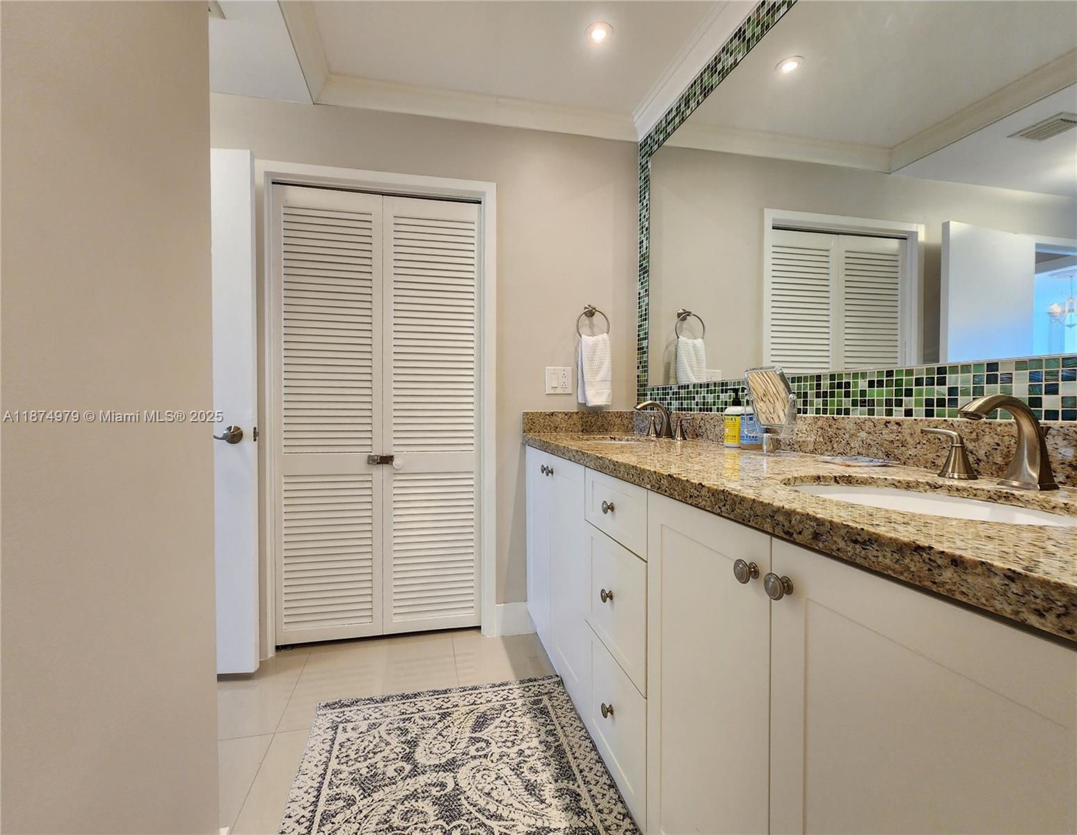 Photo of 3505 Ocean Dr  #1220, Hollywood, Florida, 33019 - 