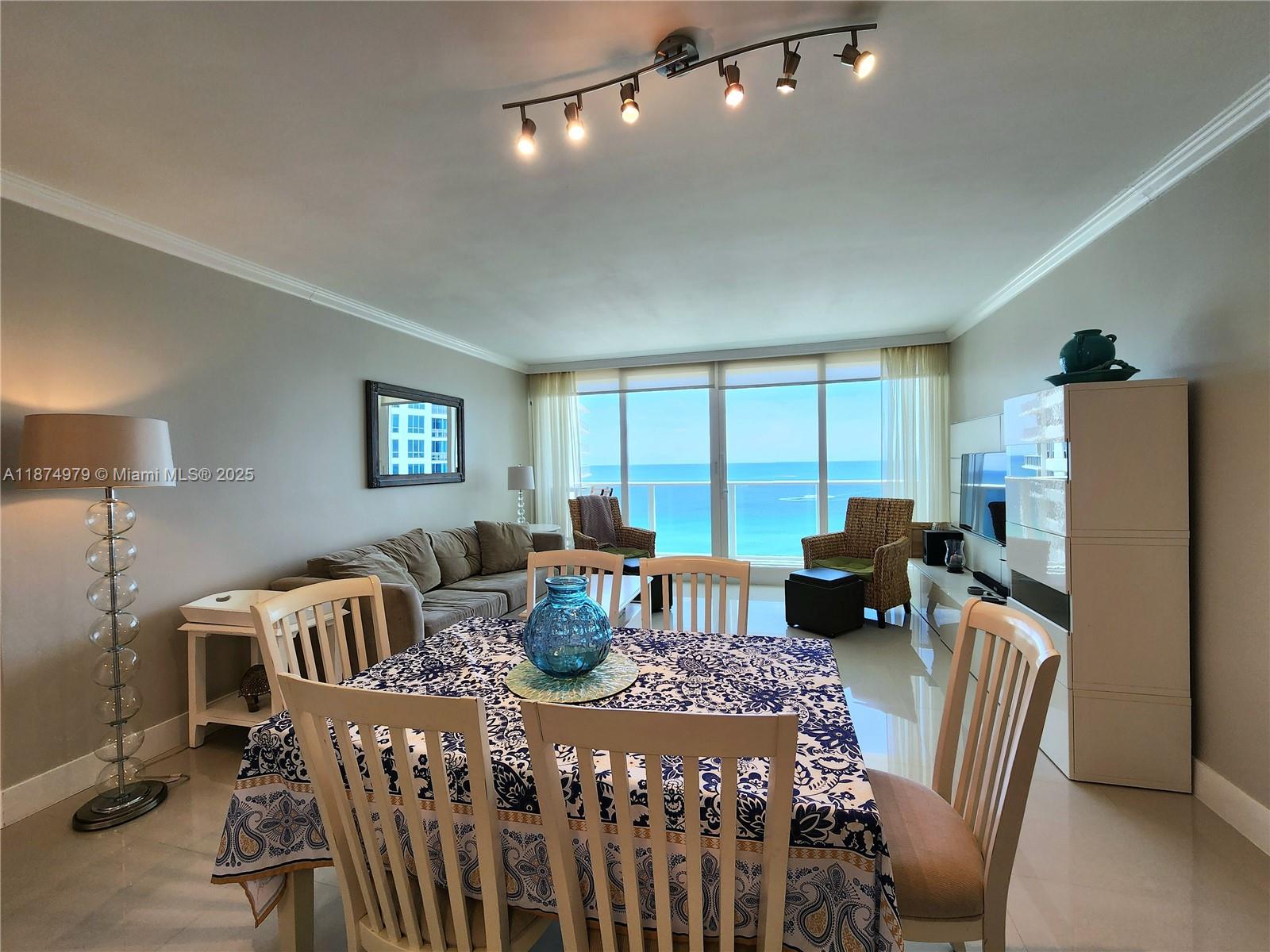 Photo of 3505 Ocean Dr  #1220, Hollywood, Florida, 33019 - 