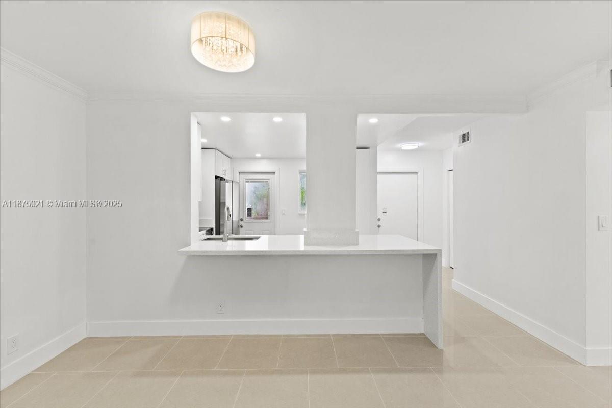 Photo of 319 14th Ave  #201, Hallandale Beach, Florida, 33009 - 
