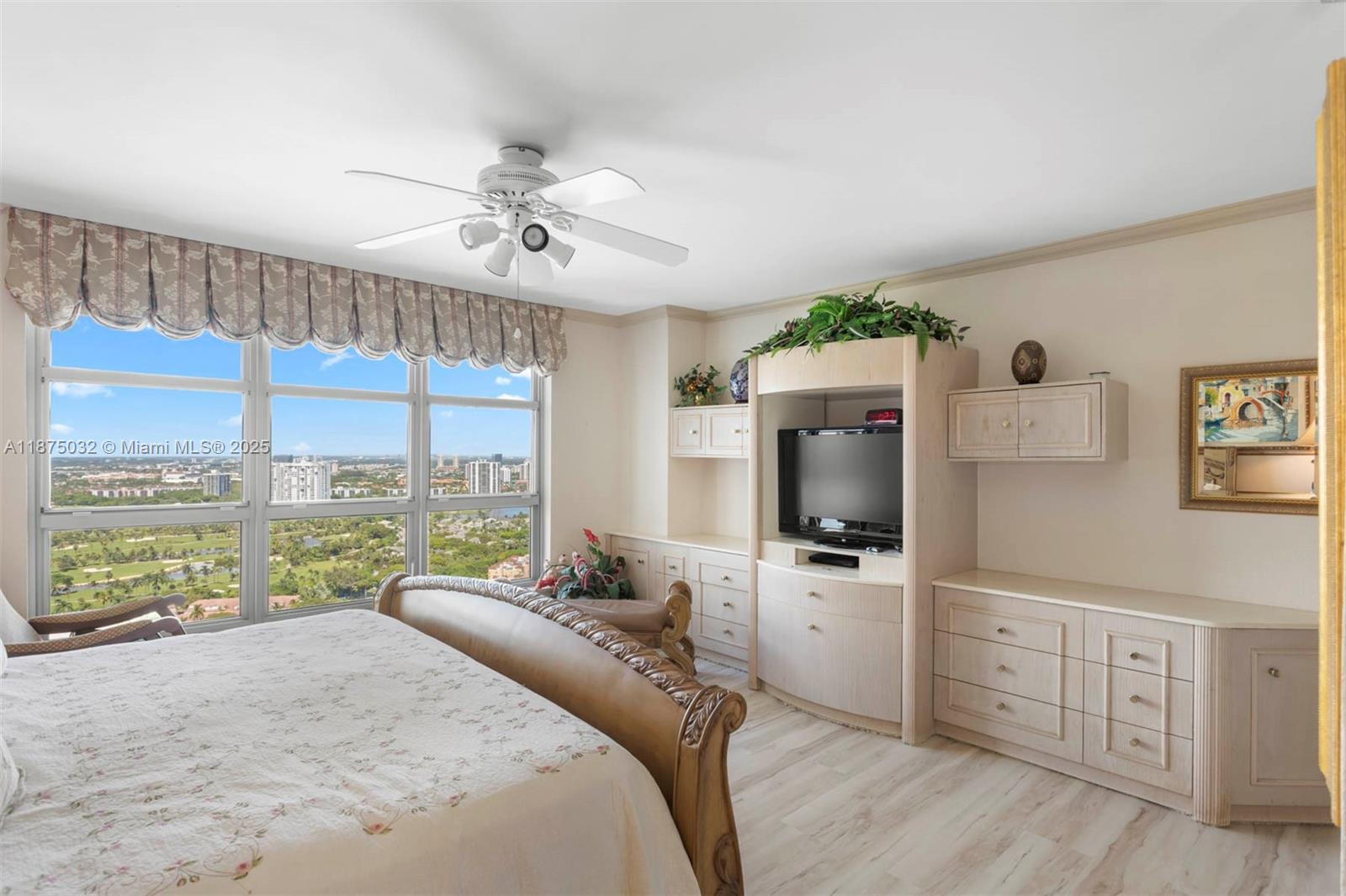 Photo of 3500 Mystic Pointe Dr  #3505, Aventura, Florida, 33180 - 