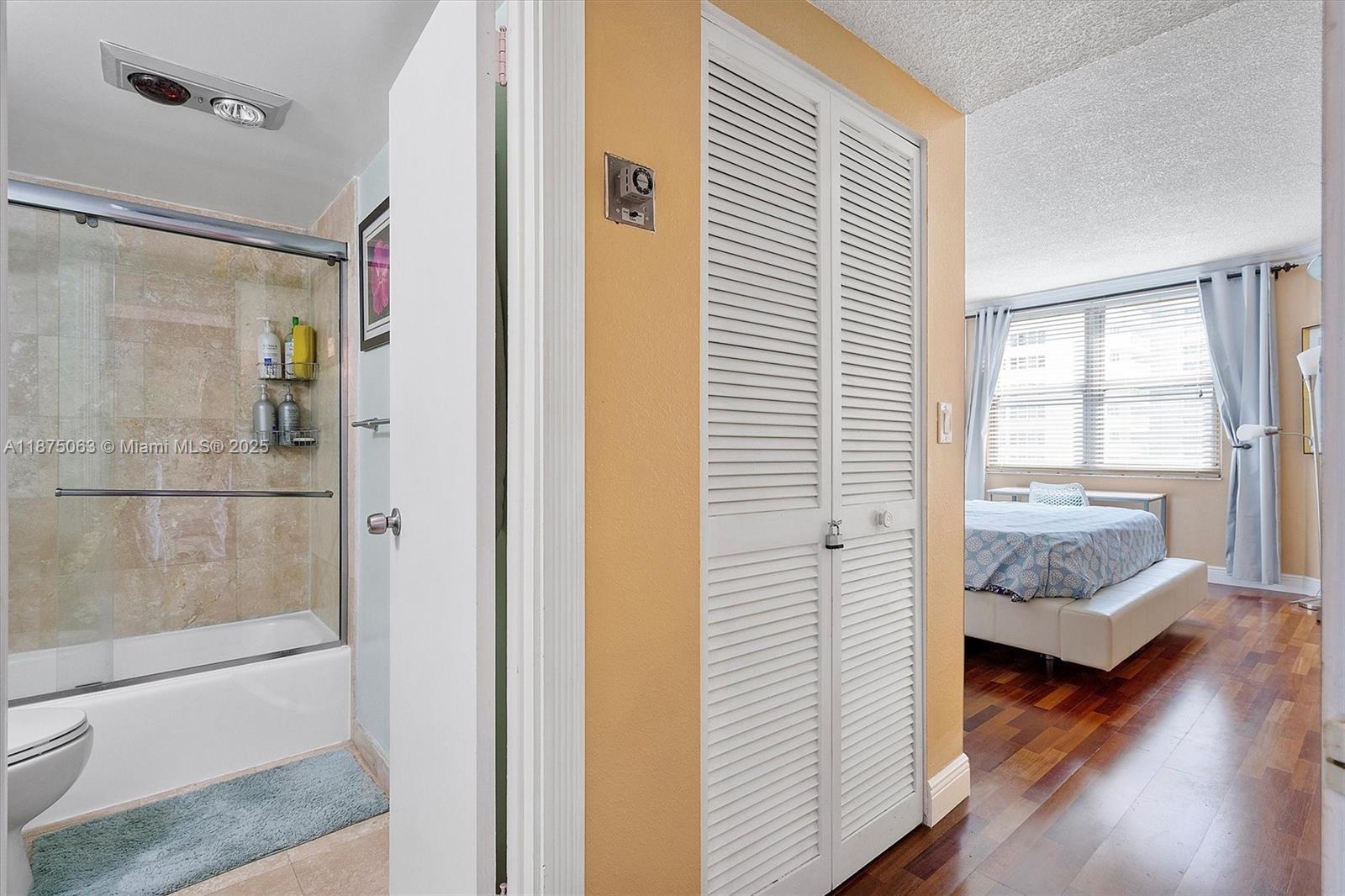 See details 7N 1 / 2 870 sq. ft. $ 2025-09-09 0 Photo