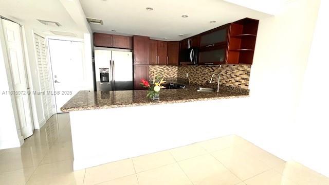 See details 1230 1 / 2 991 sq. ft. $ 2025-09-09 0 Photo