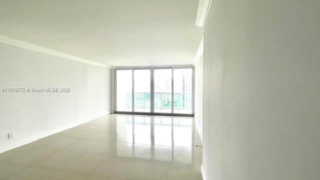See details 1230 1 / 2 991 sq. ft. $ 2025-09-09 0 Photo