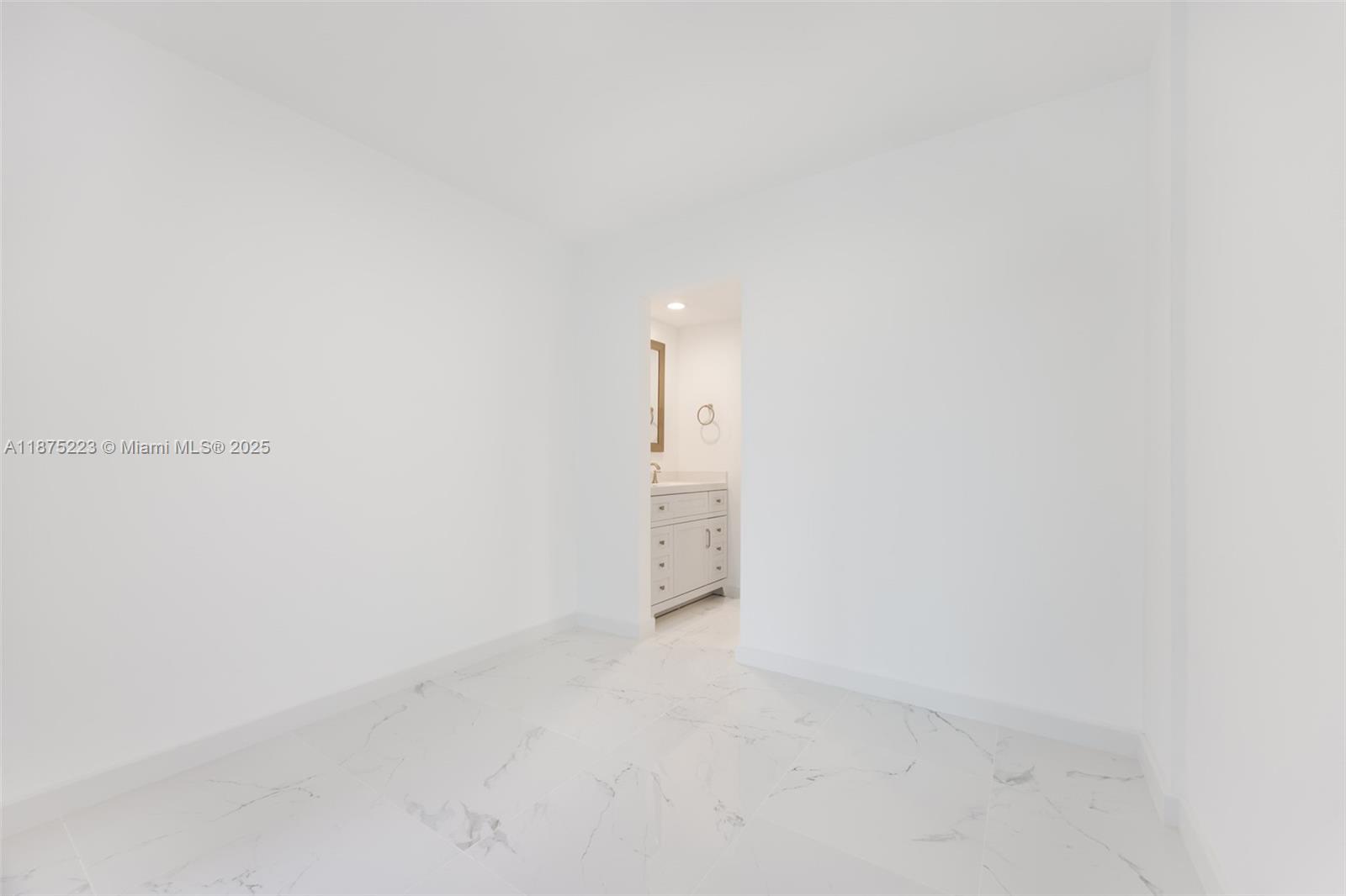 Photo of 10101 Collins Ave  #5F, Bal Harbour, Florida, 33154 - Cabana