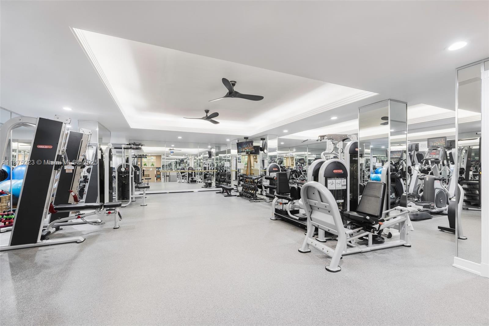 Photo of 10101 Collins Ave  #5F, Bal Harbour, Florida, 33154 - 