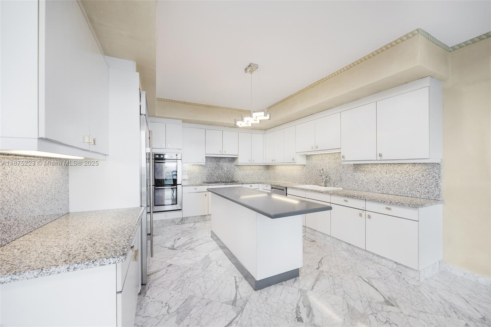 Photo of 10101 Collins Ave  #5F, Bal Harbour, Florida, 33154 - 