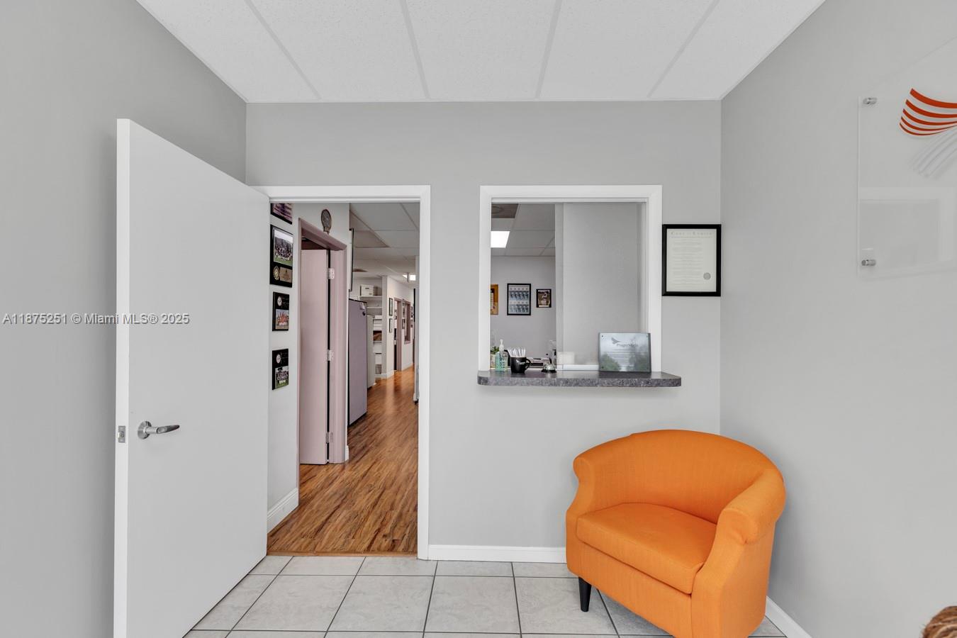   /   sq. ft. $ 2025-09-09 0 Photo