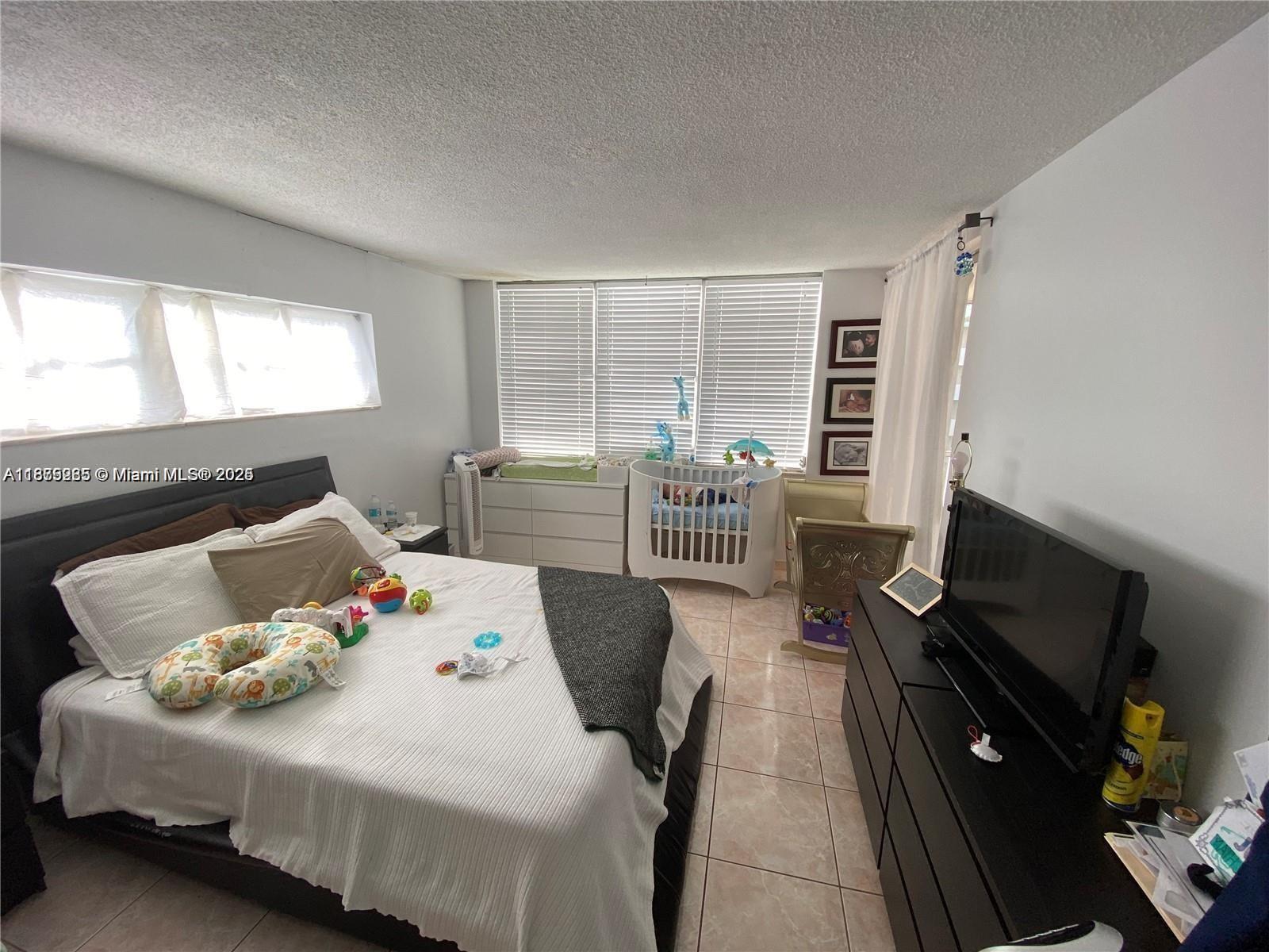 315-3 2 / 2 1674 sq. ft. $ 2025-09-09 0 Photo