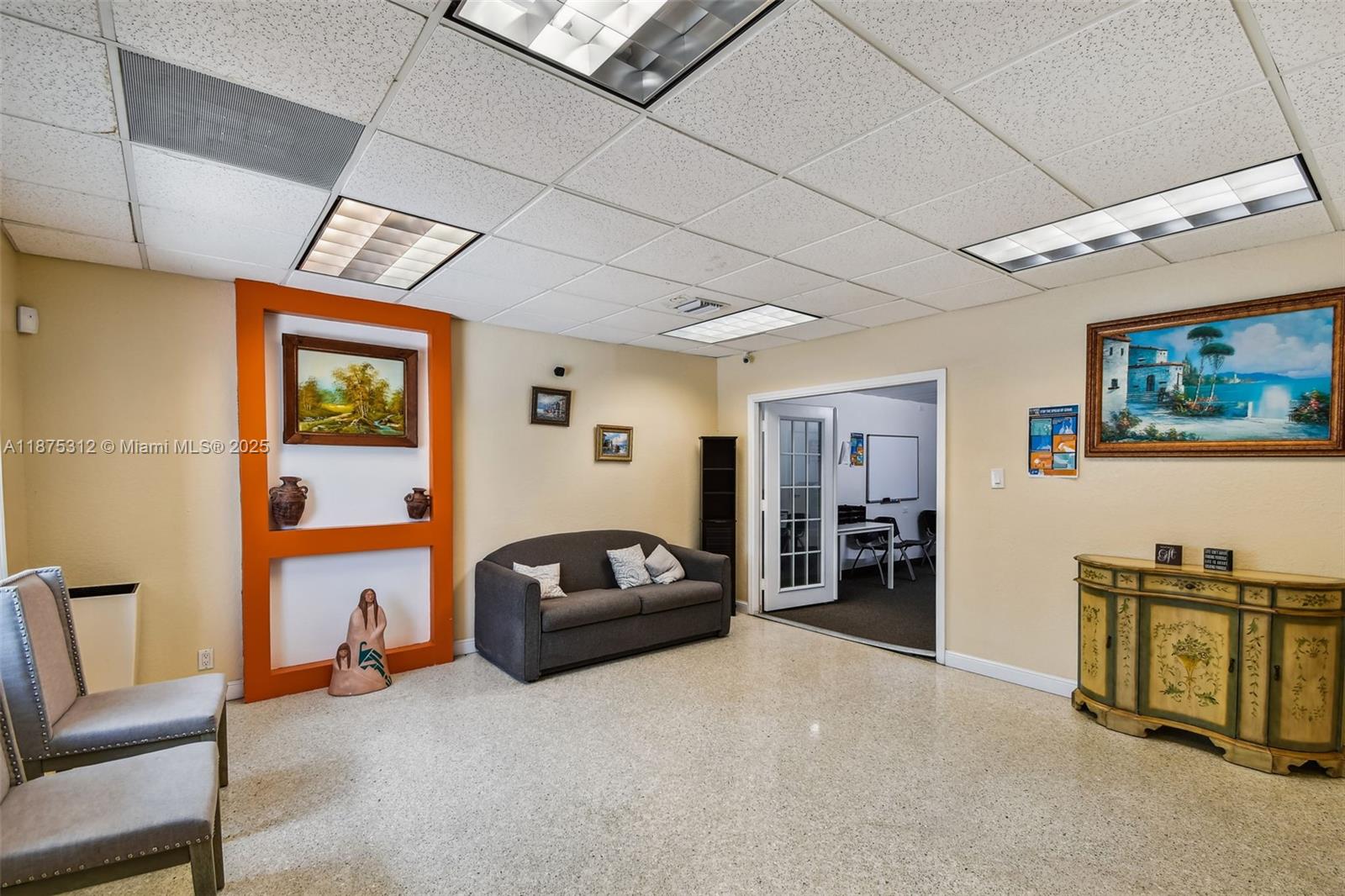   /   sq. ft. $ 2025-09-09 0 Photo