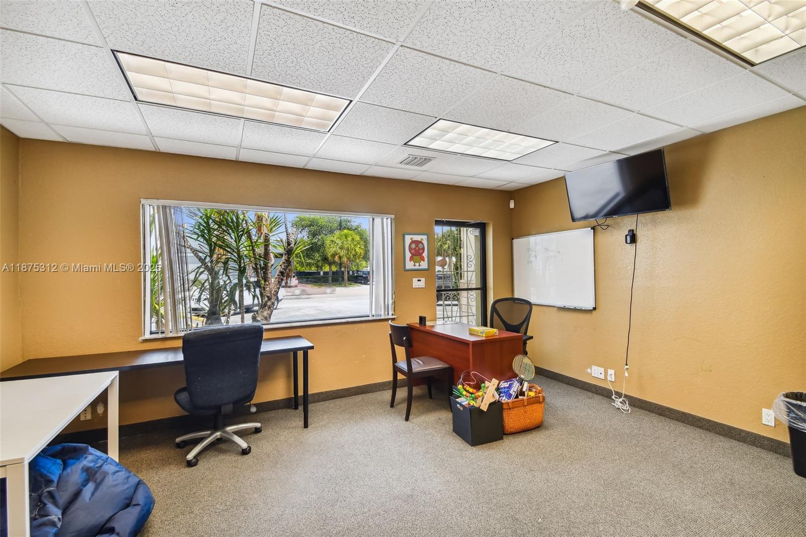   /   sq. ft. $ 2025-09-09 0 Photo