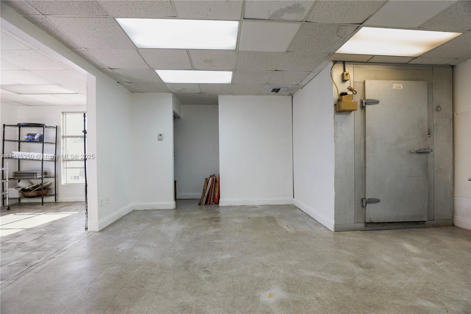 9  /   sq. ft. $ 2025-09-09 0 Photo