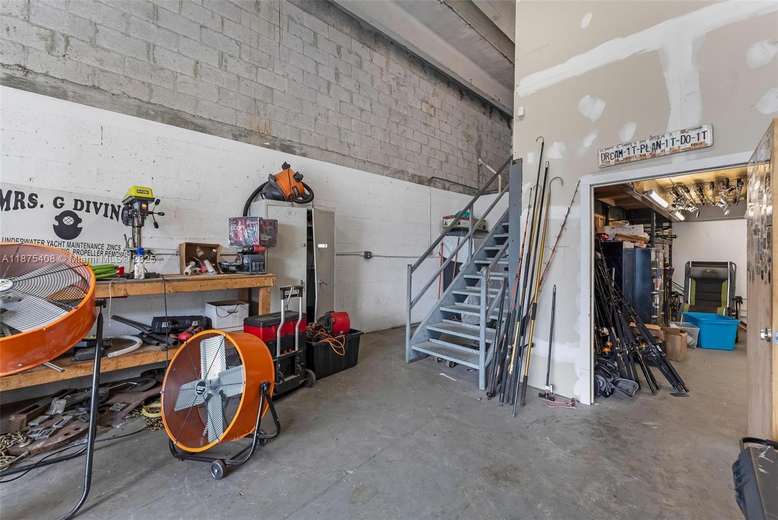 7 (aka # 2215)  /   sq. ft. $ 2025-09-09 0 Photo