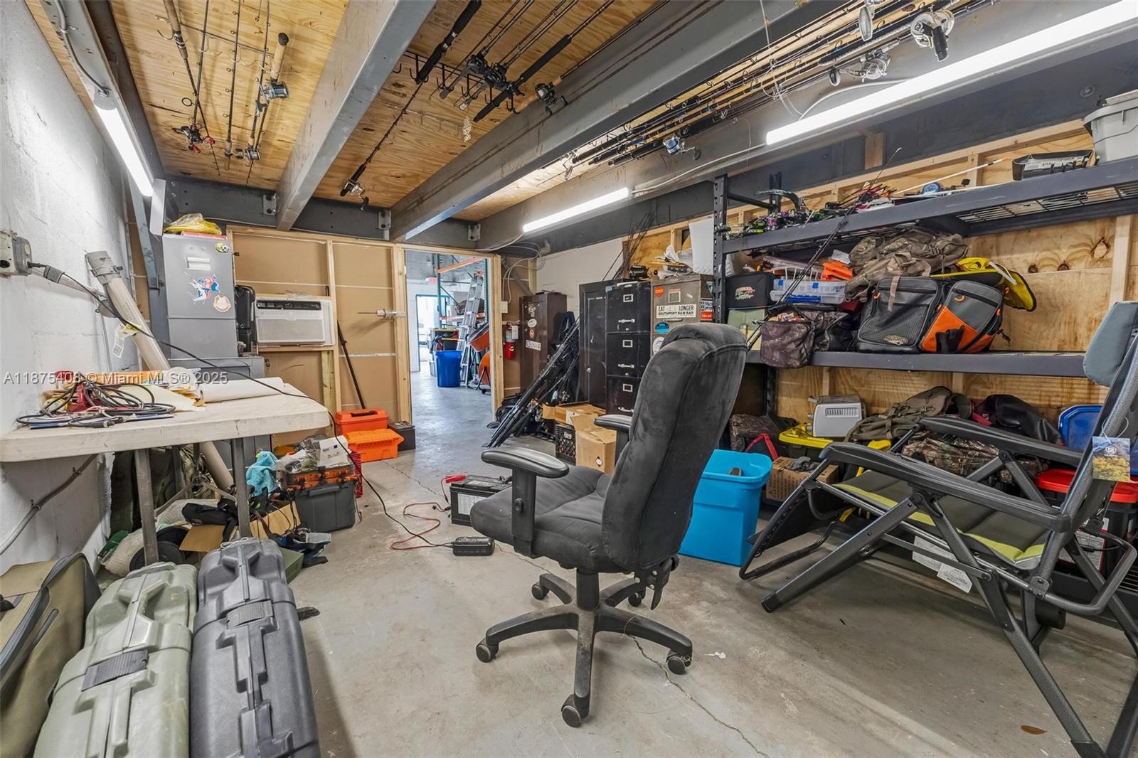 7 (aka # 2215)  /   sq. ft. $ 2025-09-09 0 Photo