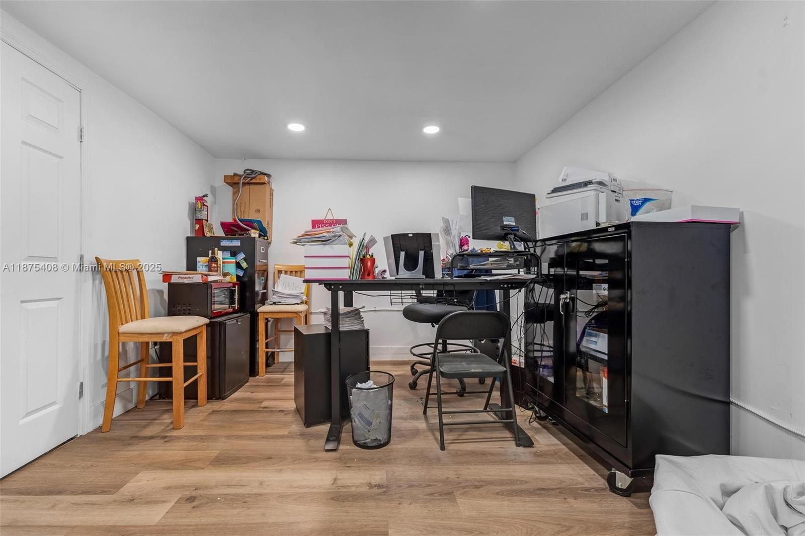 7 (aka # 2215)  /   sq. ft. $ 2025-09-09 0 Photo