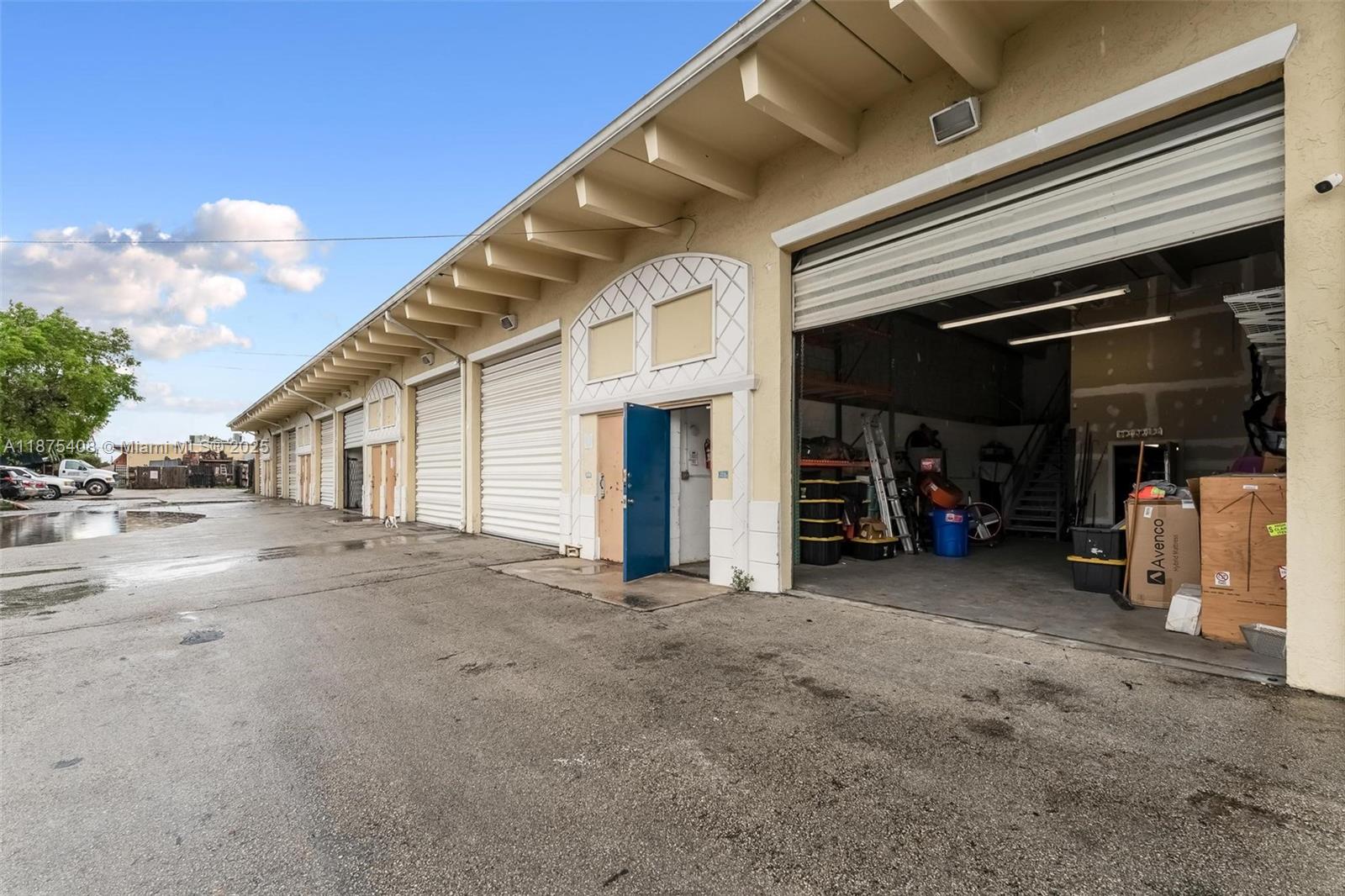 7 (aka # 2215)  /   sq. ft. $ 2025-09-09 0 Photo