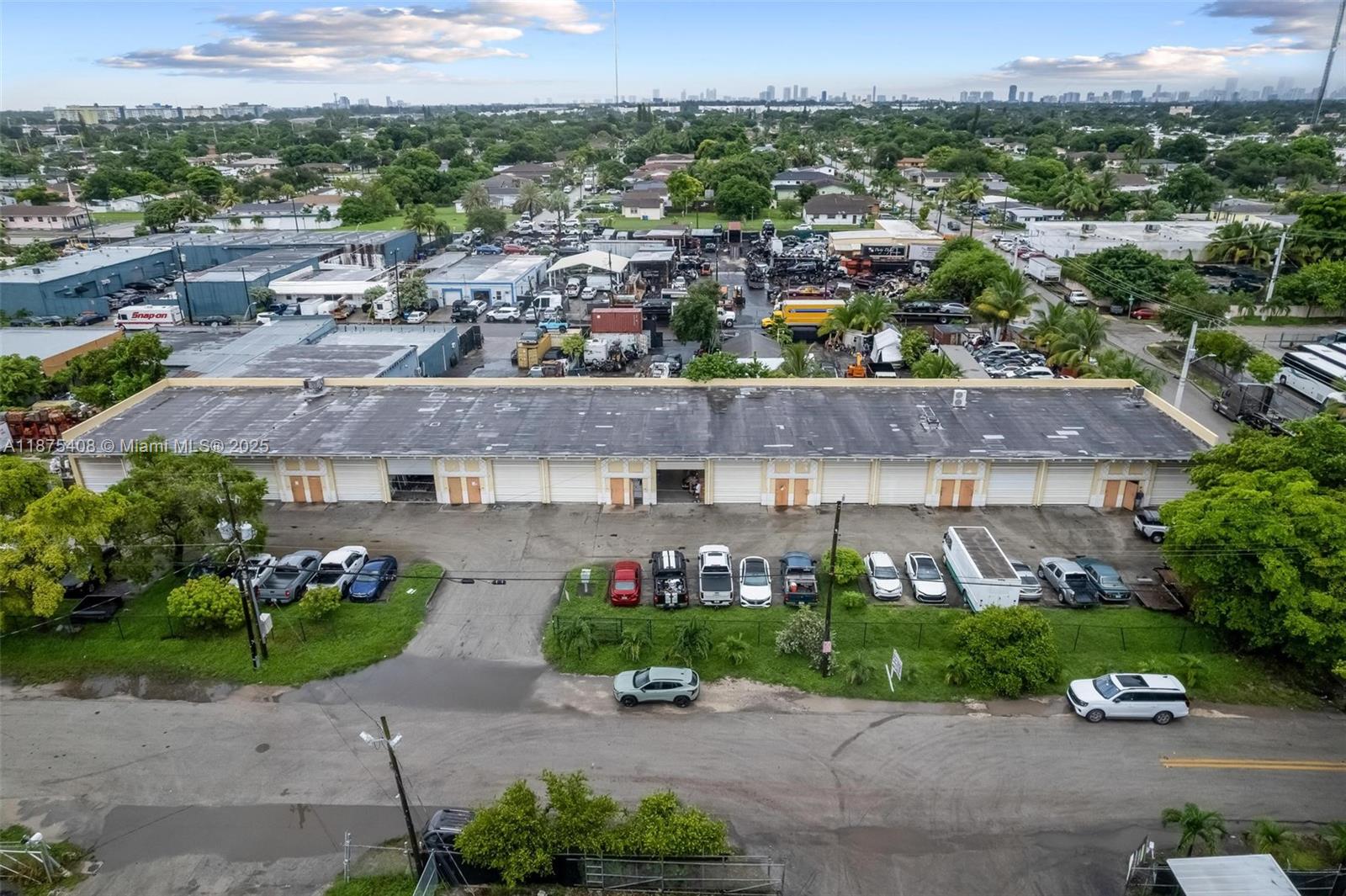 7 (aka # 2215)  /   sq. ft. $ 2025-09-09 0 Photo