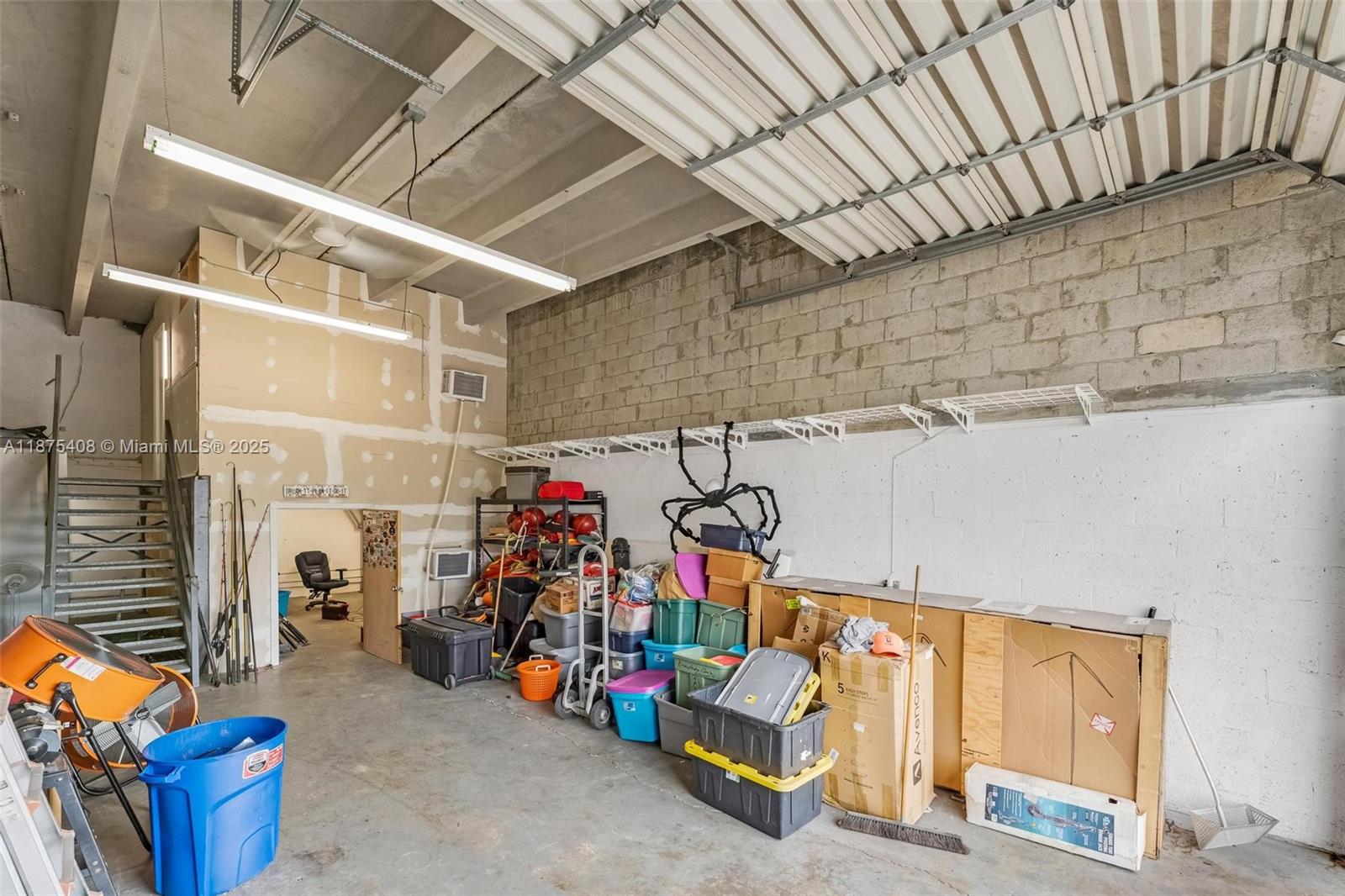7 (aka # 2215)  /   sq. ft. $ 2025-09-09 0 Photo