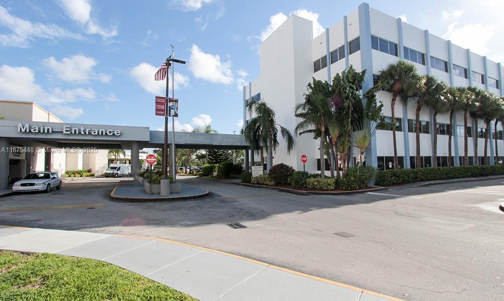 Подробнее / кв.футов $ 2025-09-09 0 Фото