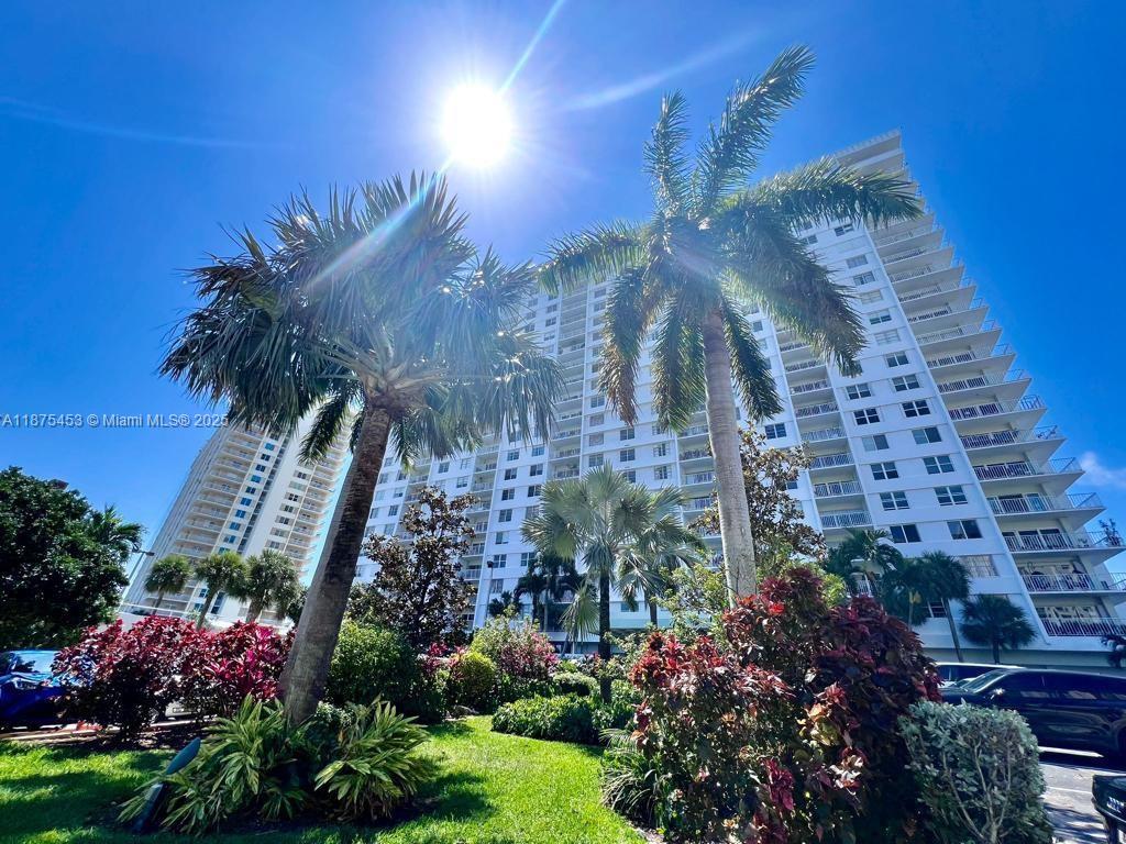 230 2 / 2 1120 sq. ft. $ 2025-09-10 0 Photo