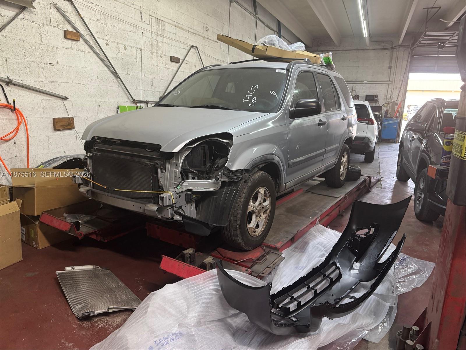   /   кв.футов $ 2026-01-27 0 Фото