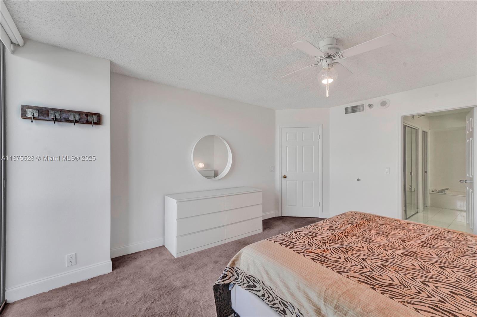 Photo of 3500 Mystic Pointe Dr  #3302, Aventura, Florida, 33180 - 