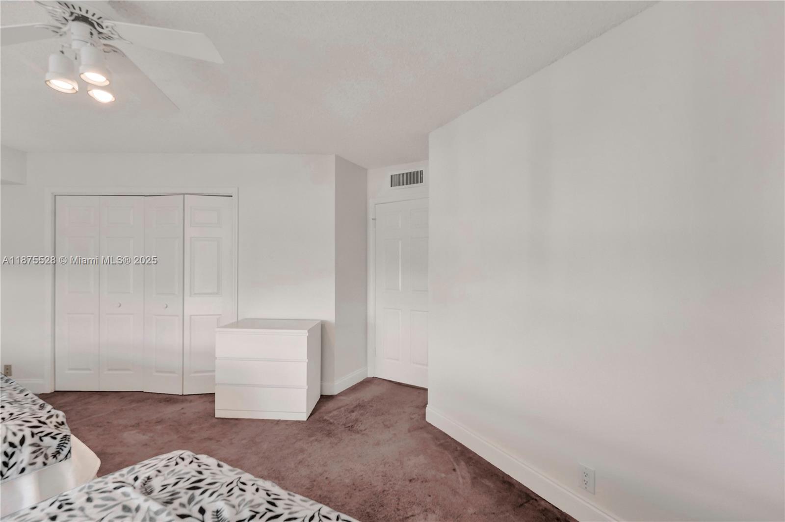 Photo of 3500 Mystic Pointe Dr  #3302, Aventura, Florida, 33180 - 