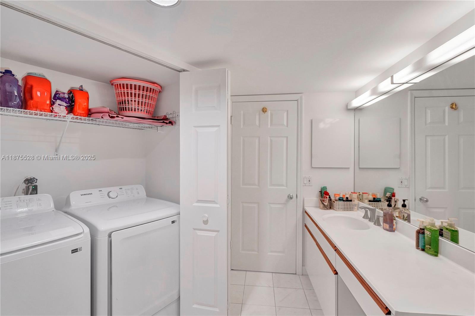 Photo of 3500 Mystic Pointe Dr  #3302, Aventura, Florida, 33180 - 