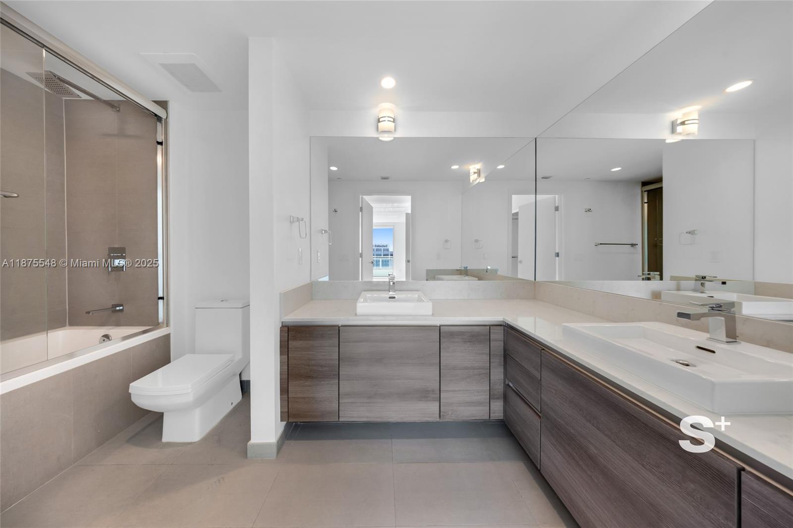 Photo of 1080 Brickell Ave  #3604, Miami, Florida, 33131 - 