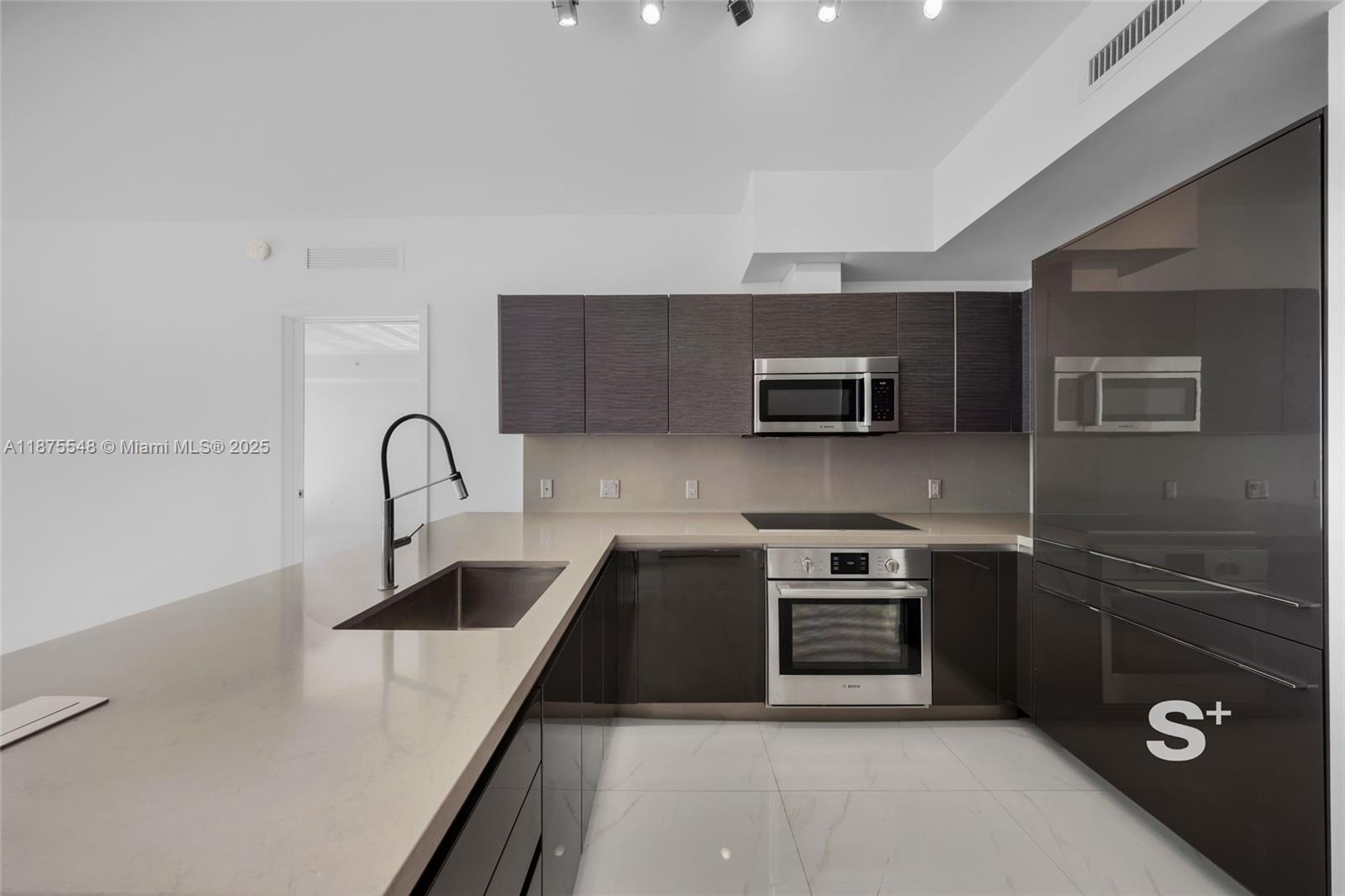 Photo of 1080 Brickell Ave #3604, Miami, Florida, 33131 -