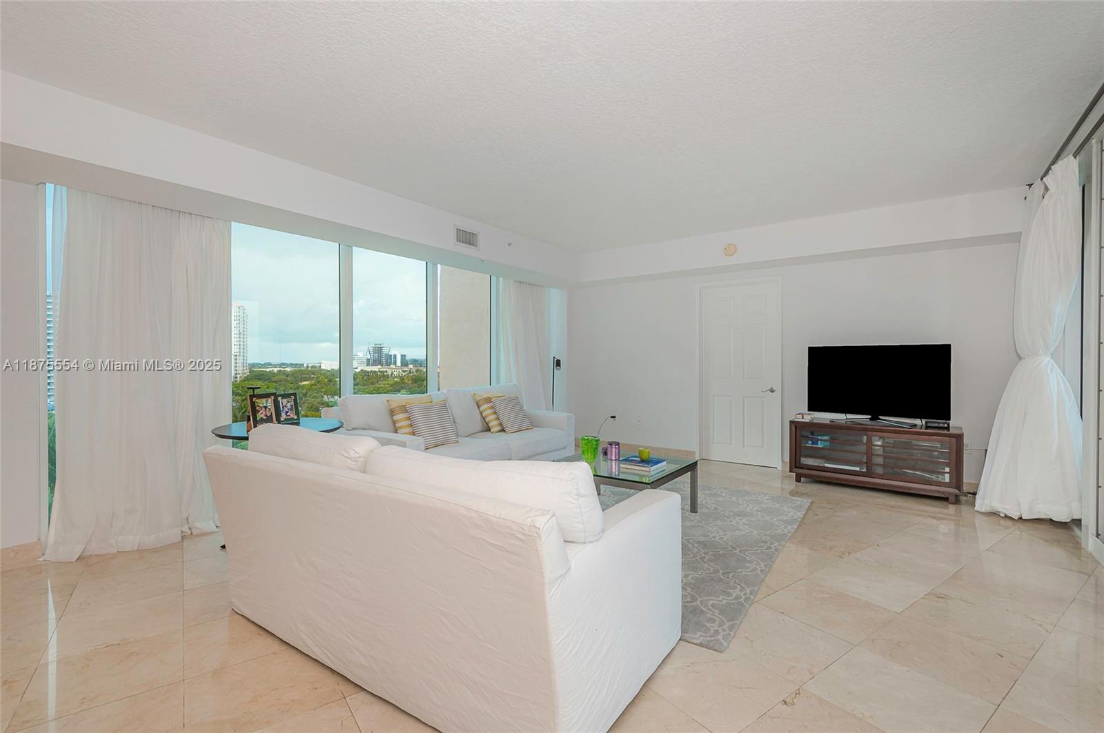 Photo of 3370 Hidden Bay Dr #906, Aventura, Florida, 33180 -