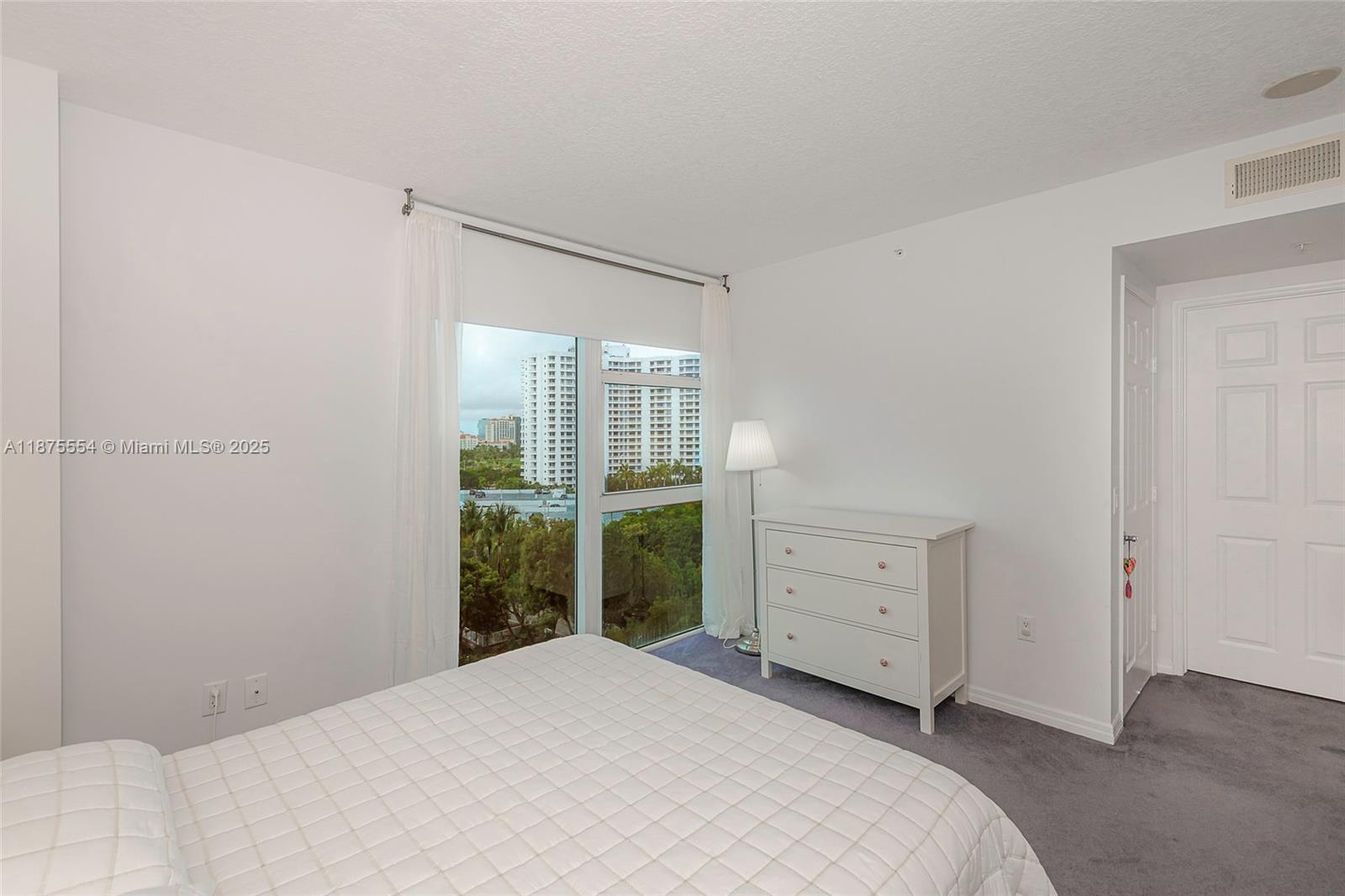 Photo of 3370 Hidden Bay Dr  #906, Aventura, Florida, 33180 - 