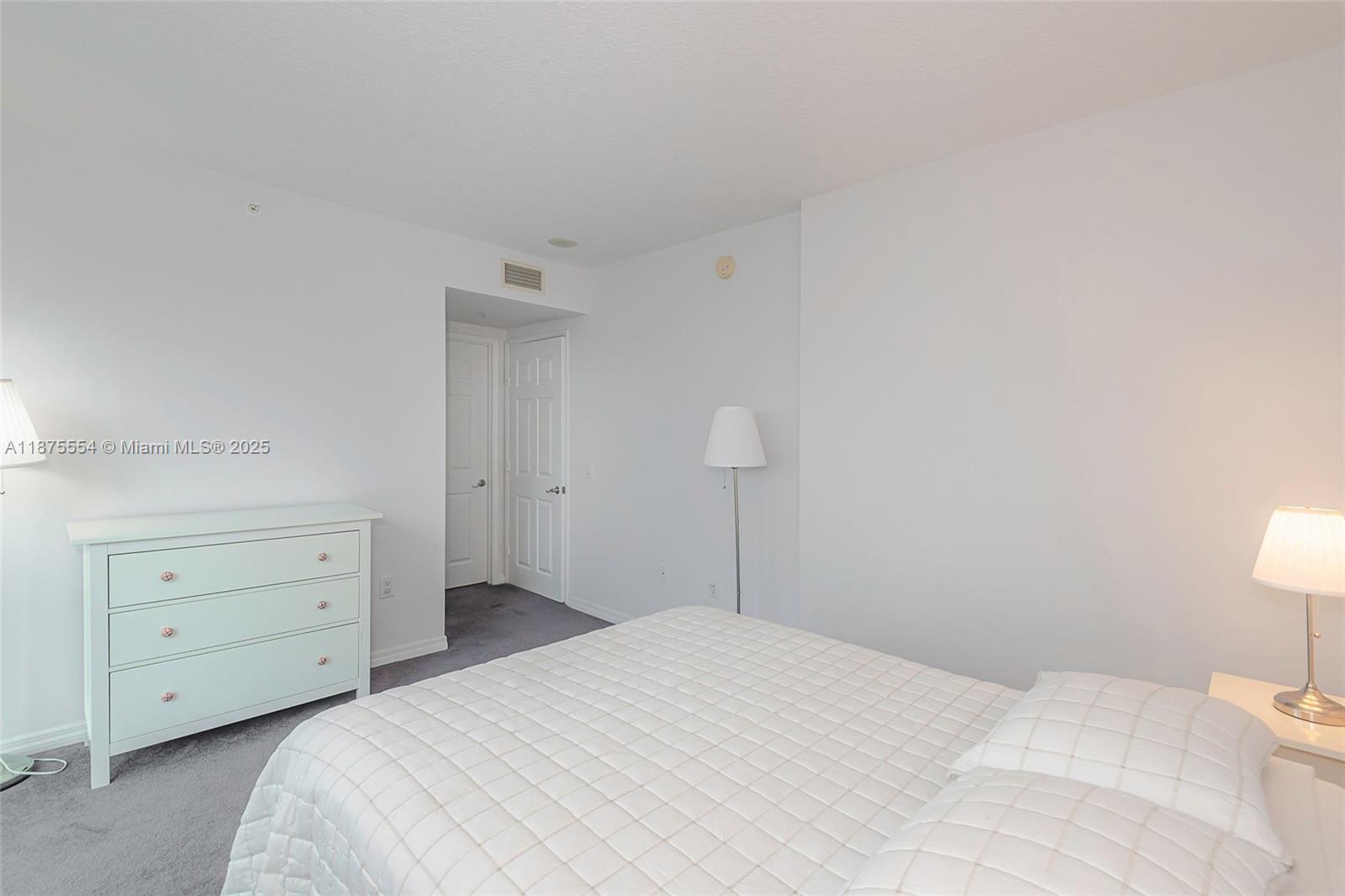 Photo of 3370 Hidden Bay Dr  #906, Aventura, Florida, 33180 - 