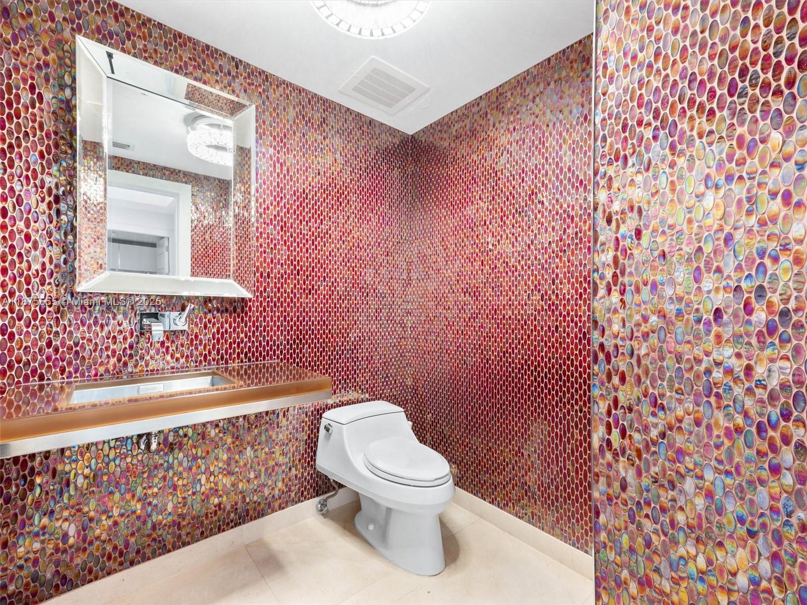 See details 1209 3 / 3 4045 sq. ft. $ 2025-09-09 0 Photo