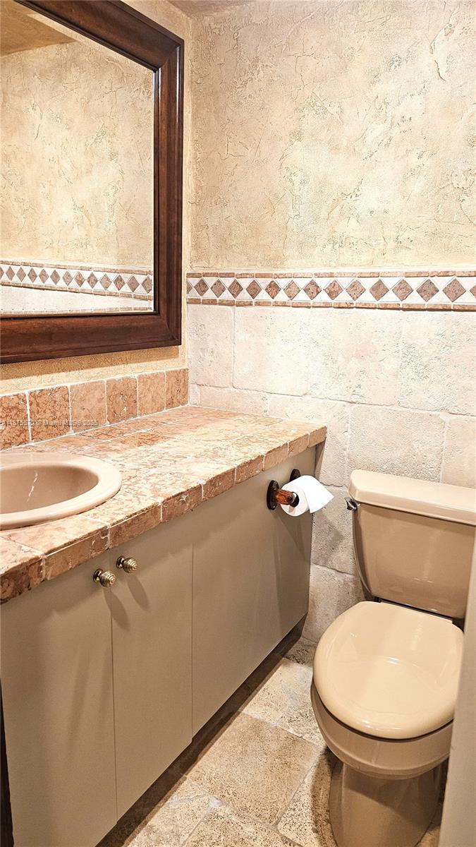 20A 1 / 2 870 sq. ft. $ 2025-09-22 0 Photo