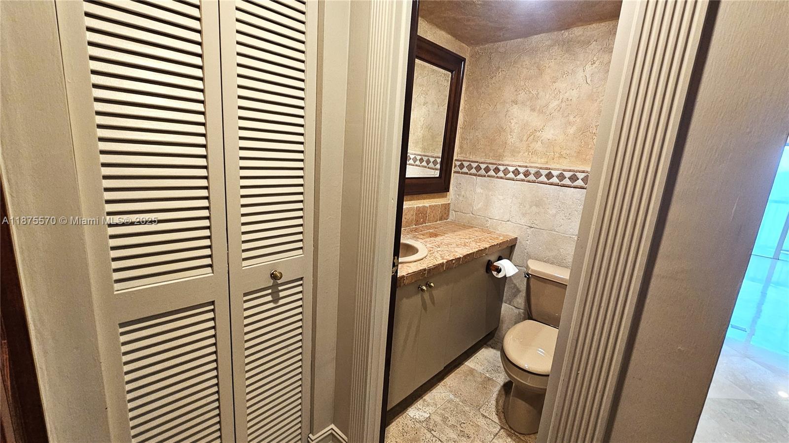 20A 1 / 2 870 sq. ft. $ 2025-09-22 0 Photo