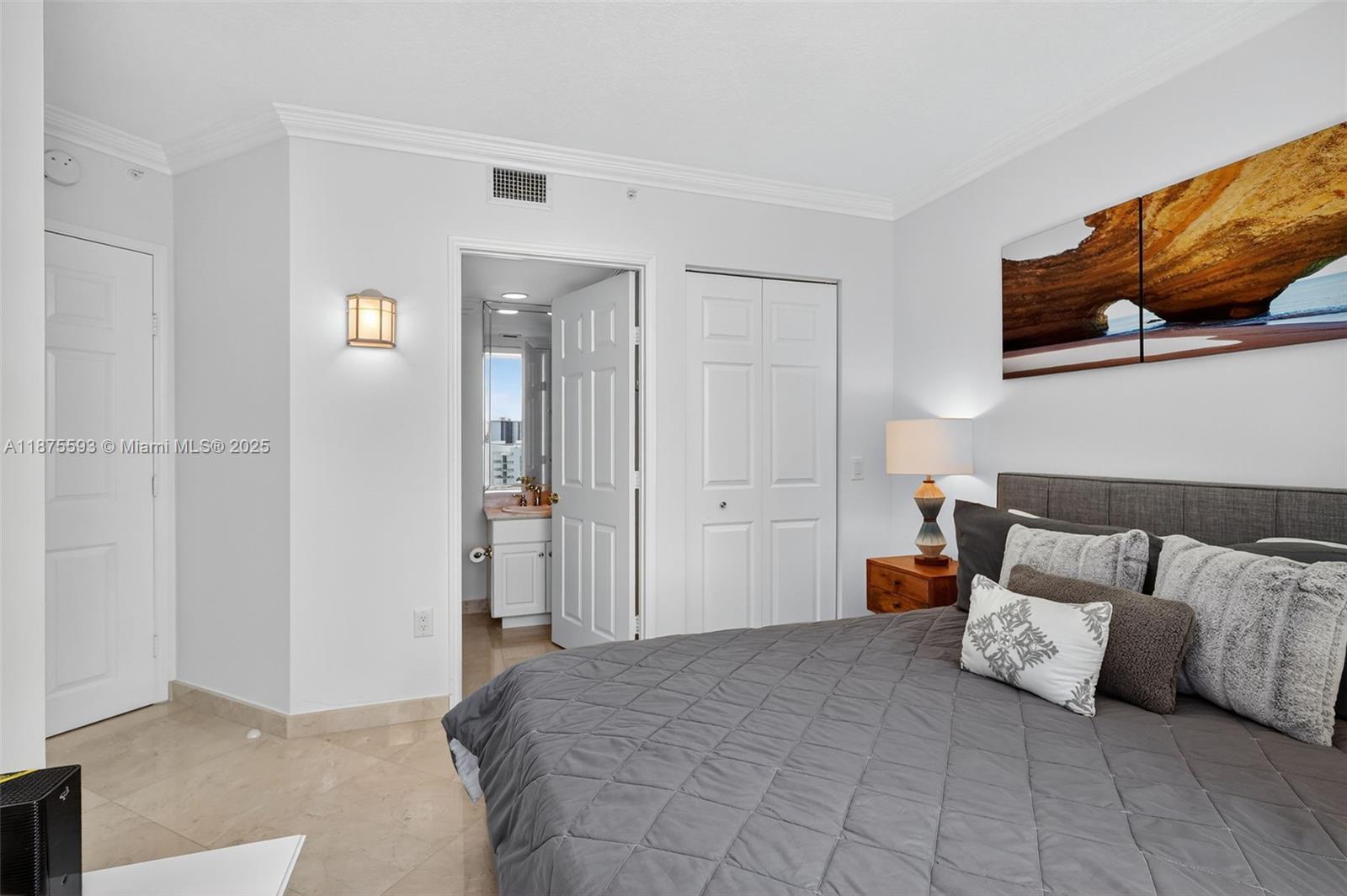 Photo of 3370 Hidden Bay Dr  #1808, Aventura, Florida, 33180 - 