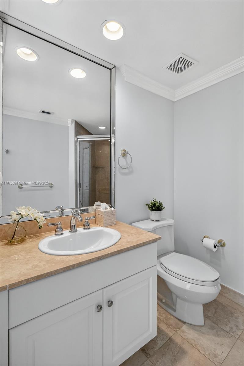 Photo of 3370 Hidden Bay Dr  #1808, Aventura, Florida, 33180 - 