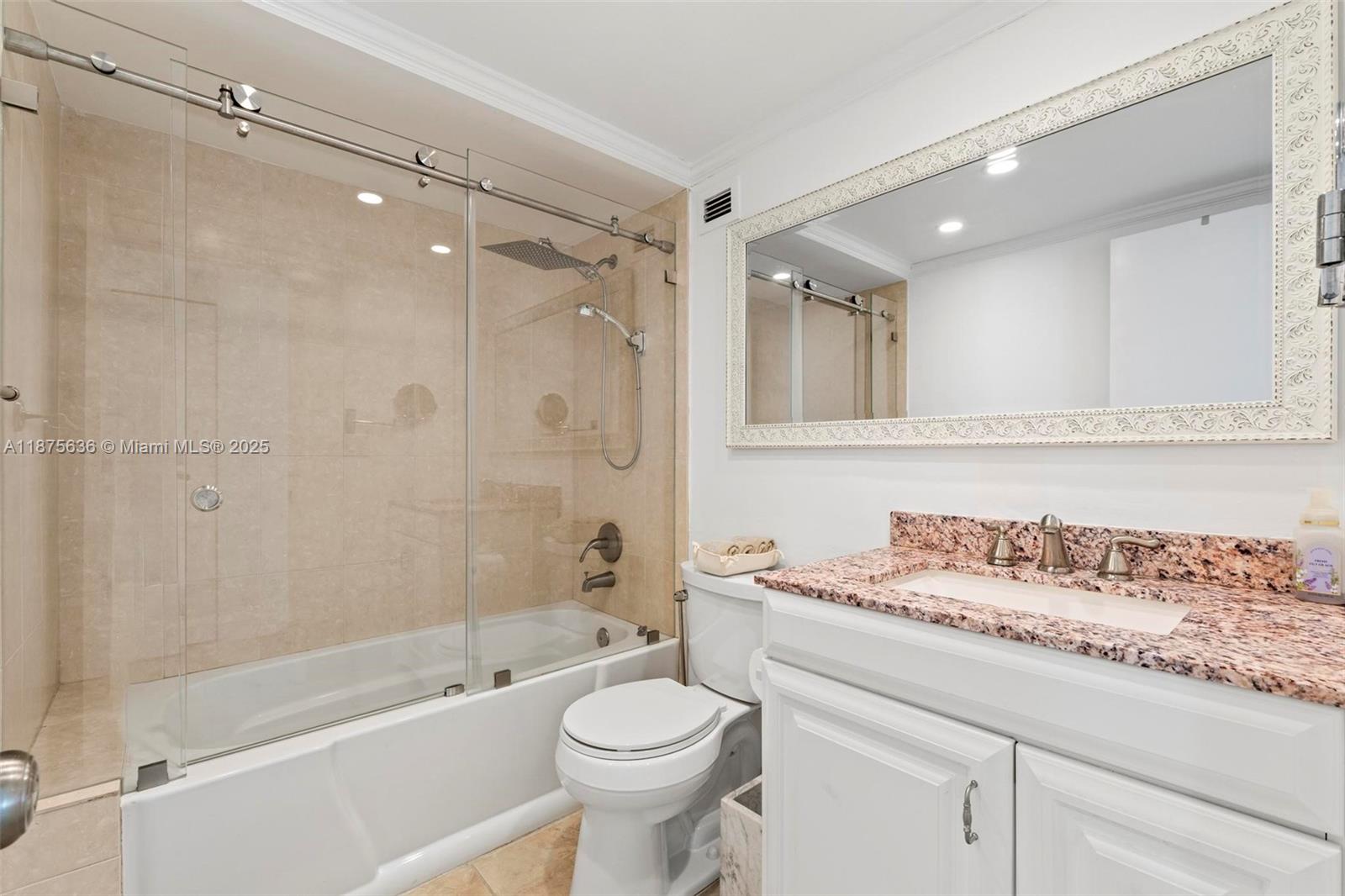 Photo of 1600 Ocean Dr  #12H, Hollywood, Florida, 33019 - 