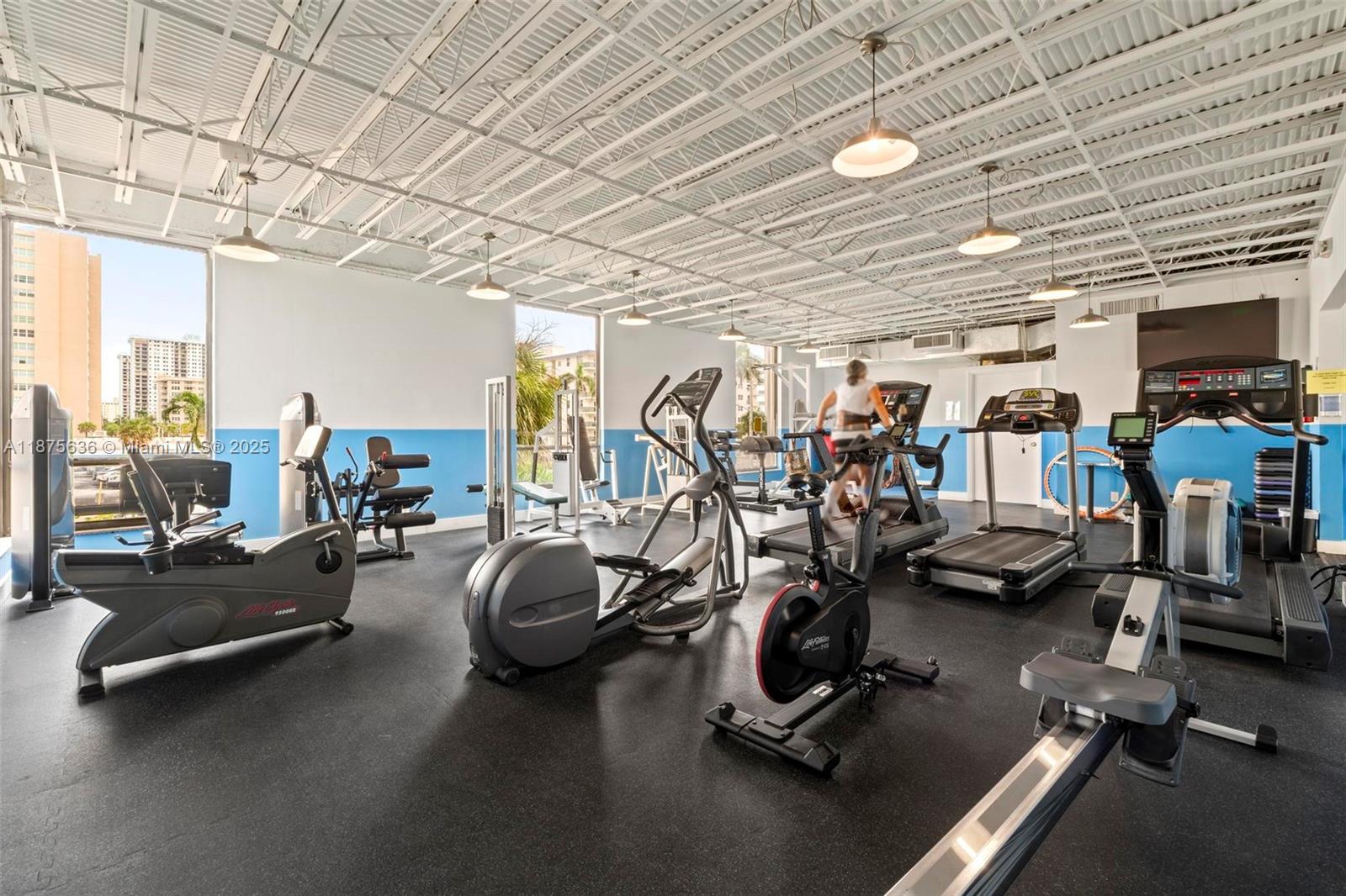 Photo of 1600 Ocean Dr  #12H, Hollywood, Florida, 33019 - 