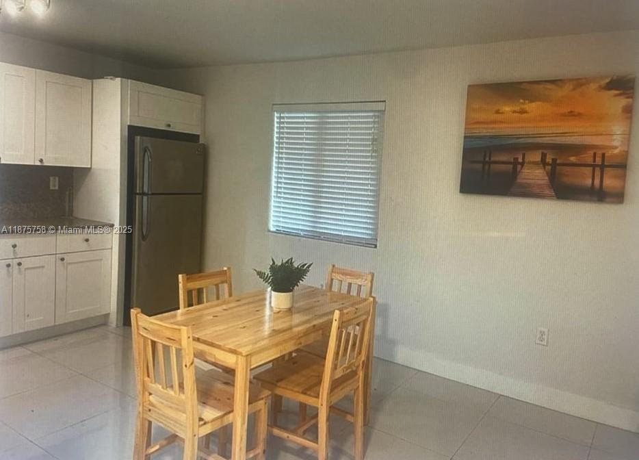 See details / sq. ft. $ 2025-09-10 0 Photo