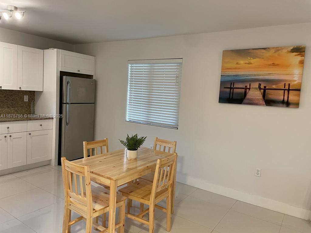 See details / sq. ft. $ 2025-09-10 0 Photo