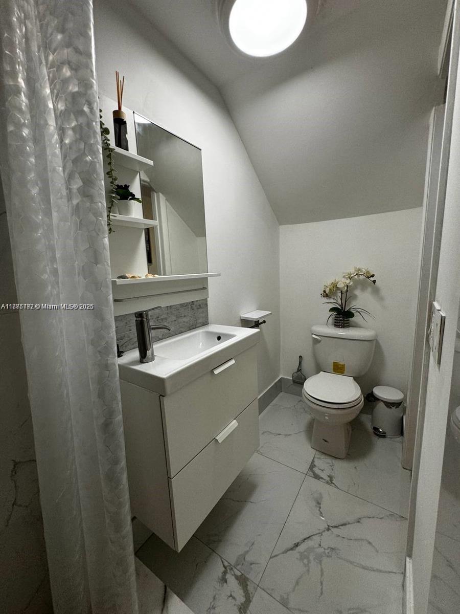 Photo of 1001 Three Islands Blvd  #31, Hallandale Beach, Florida, 33009 - 