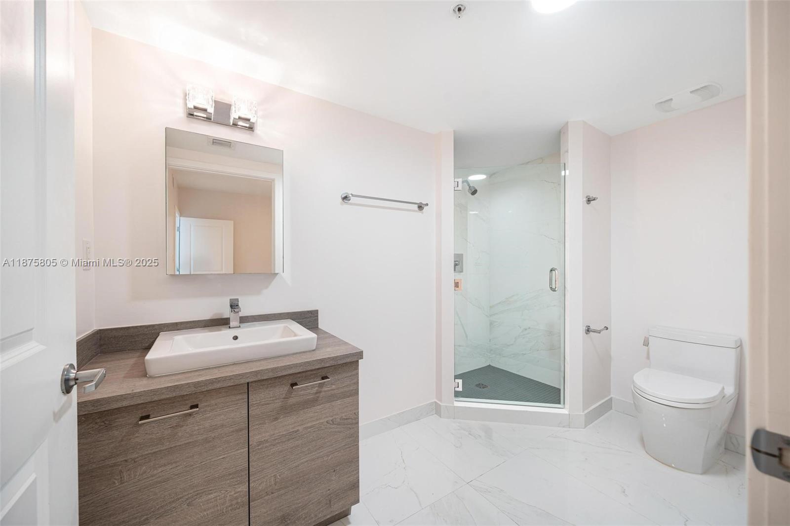 Photo of 400 Sunny Isles Blvd  #1707, Sunny Isles Beach, Florida, 33160 - Den / Third Full Bath
