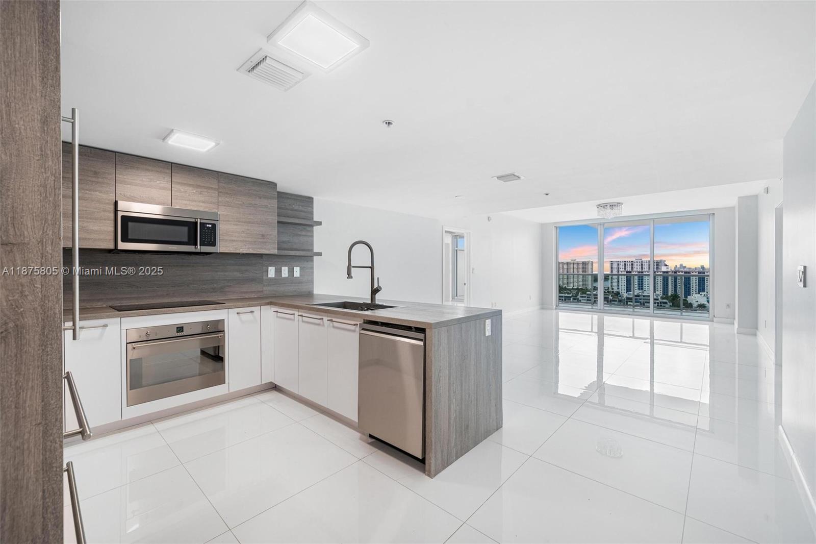 Photo of 400 Sunny Isles Blvd  #1707, Sunny Isles Beach, Florida, 33160 - 