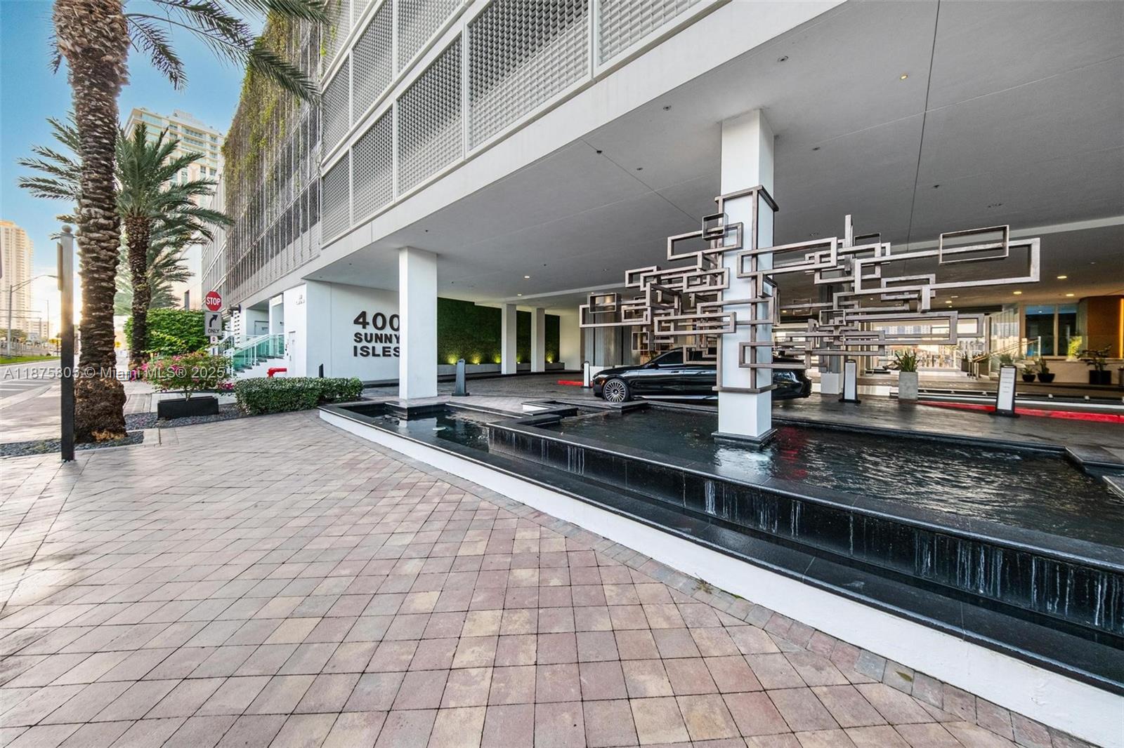 Photo of 400 Sunny Isles Blvd  #1707, Sunny Isles Beach, Florida, 33160 - Building Entrance