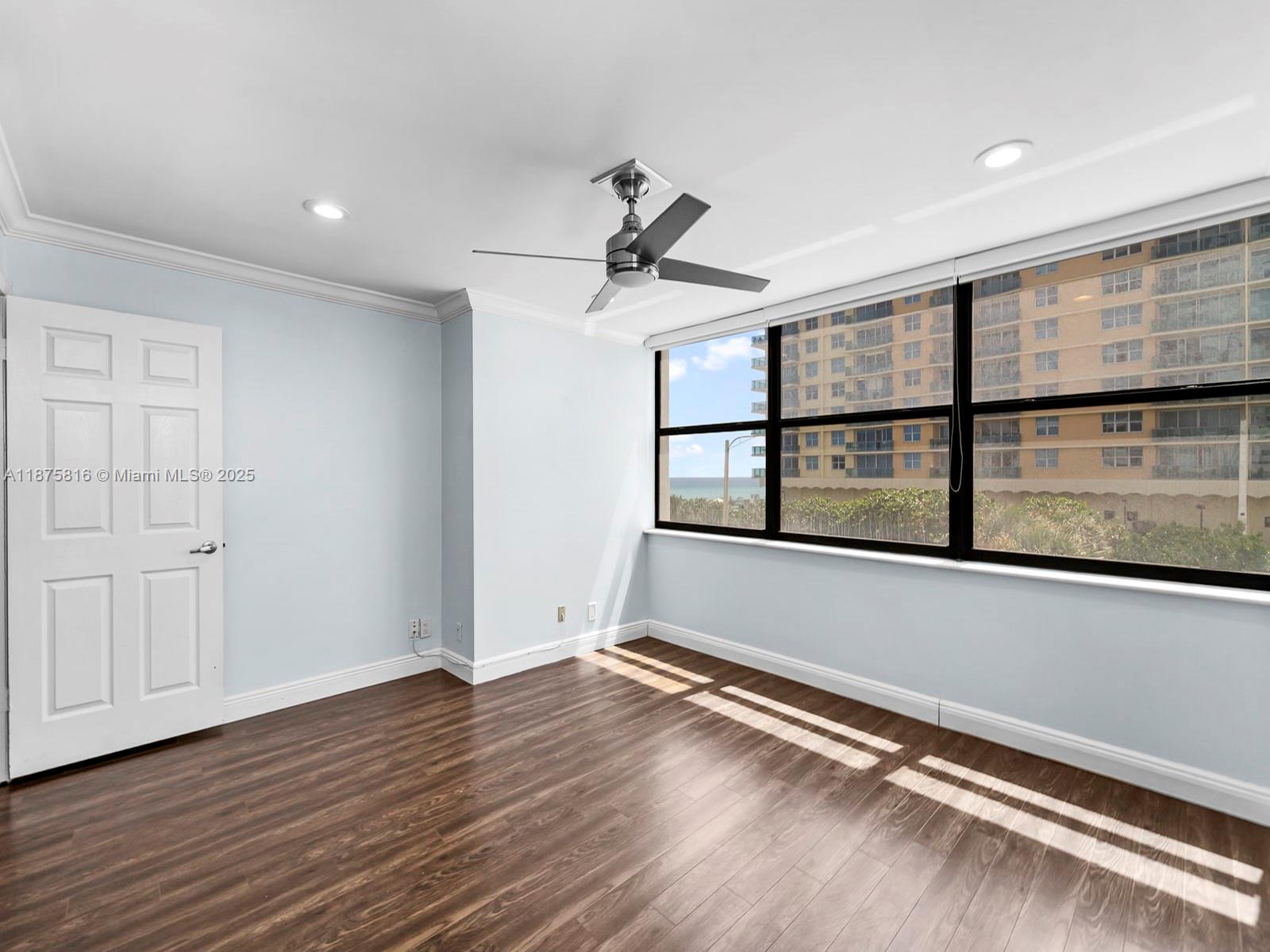 Photo of 2301 Ocean Dr  #307, Hollywood, Florida, 33019 -