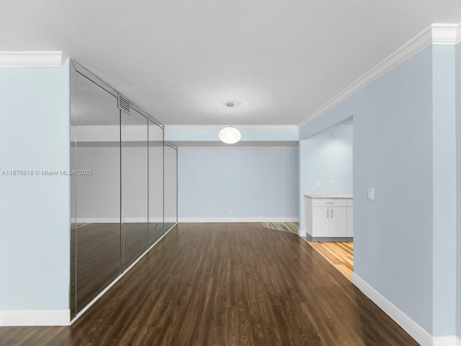 Photo of 2301 Ocean Dr  #307, Hollywood, Florida, 33019 -