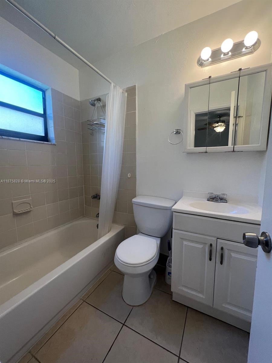   /  1560 sq. ft. $ 2025-09-10 0 Photo